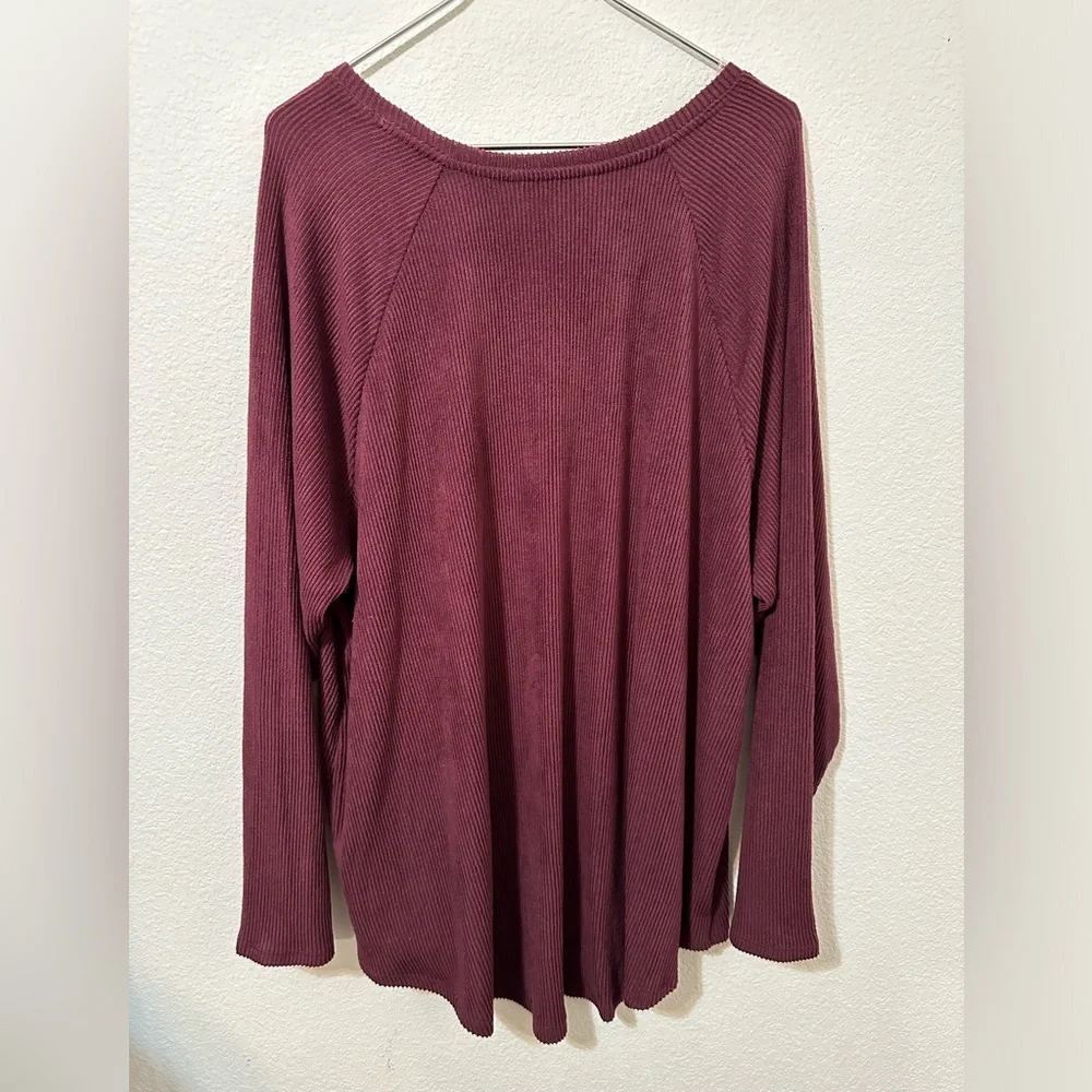 EUC SONOMA Burgundy Long Sleeve V-Neck Tunic Sweater - Picture 3 of 9